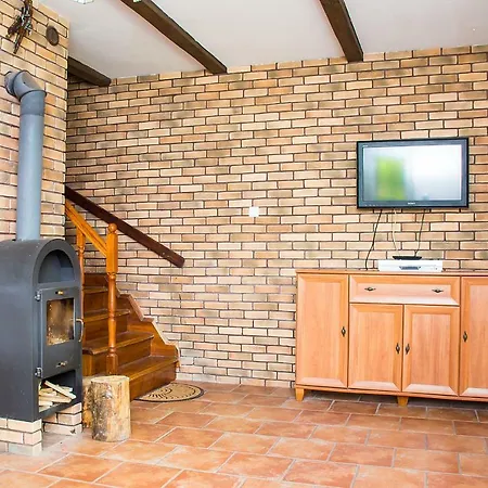 Kurort Mirowice-domek W Lesie, Z Balia Z Jacuzzi I Hydromasazem Vakantiehuis *