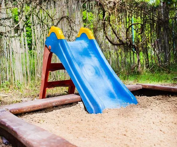 Kurort Mirowice-domek W Lesie, Z Balia Z Jacuzzi I Hydromasazem